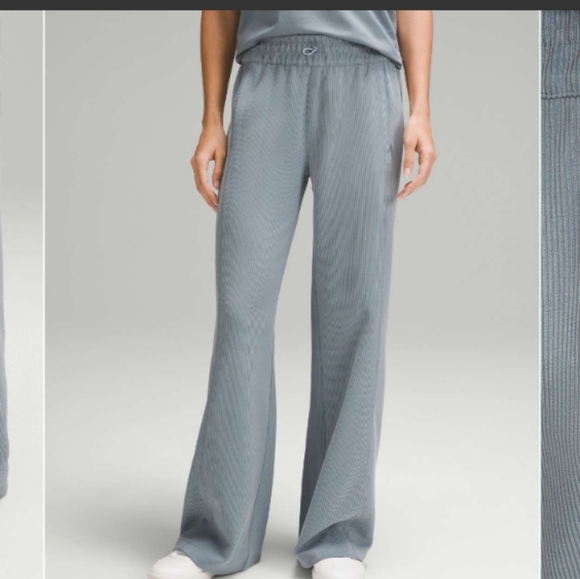 Lululemon Ribbed Softstreme Mid Rise Wide Leg Pants - Picture 1 of 12